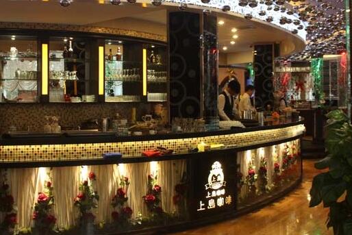 因侵犯商标权，上海上岛咖啡与加盟商对簿公堂