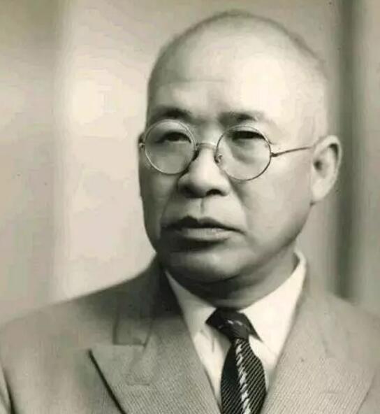 他做了一辈子赝品,谷歌却将他做成了LOGO,介绍给世界! 他做了一辈子赝品,谷歌却将他做成了LOGO,介绍给世界!